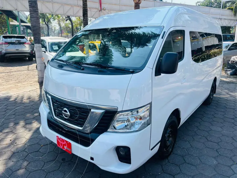 Foto Nissan Urvan 15 Pas Amplia Pack Seguridad usado (2021) color Blanco financiado en mensualidades(enganche $152,381 mensualidades desde $13,535)