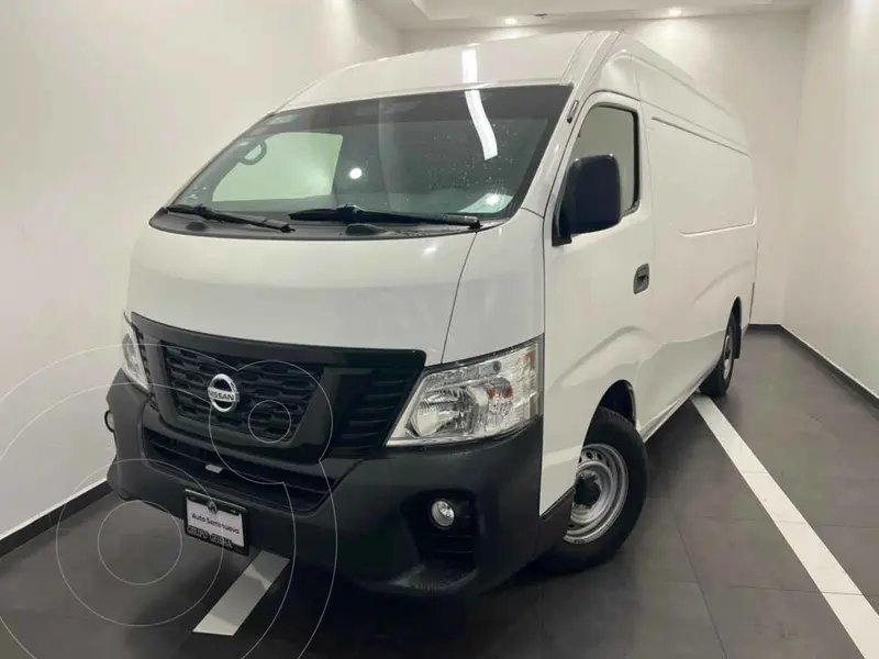 Foto Nissan Urvan Panel Amplia Aa usado (2022) color Blanco financiado en mensualidades(enganche $107,800 mensualidades desde $10,634)
