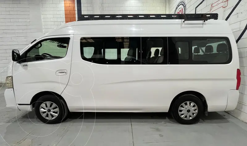 nissan urvan