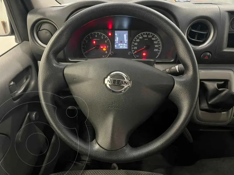 nissan urvan