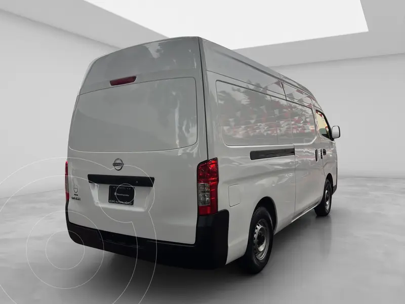 nissan urvan