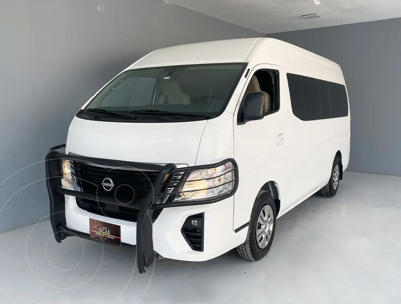 Foto Nissan Urvan 14 Pasajeros usado (2023) color Blanco precio $559,000