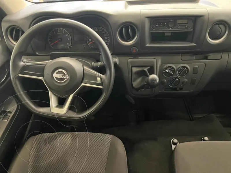 nissan urvan