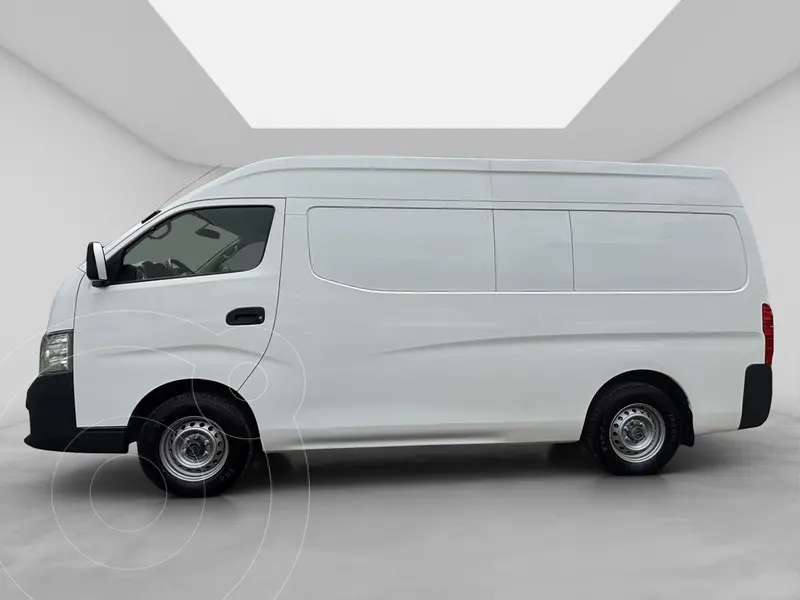 nissan urvan