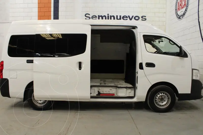 nissan urvan