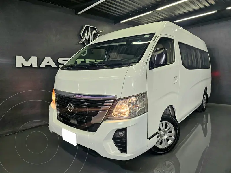 Foto Nissan Urvan 14 Pasajeros usado (2023) color Blanco precio $625,000
