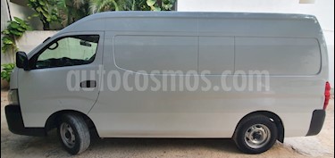 Nissan Urvan Panel Ventanas Amplia usado (2017) color Blanco precio $305,000