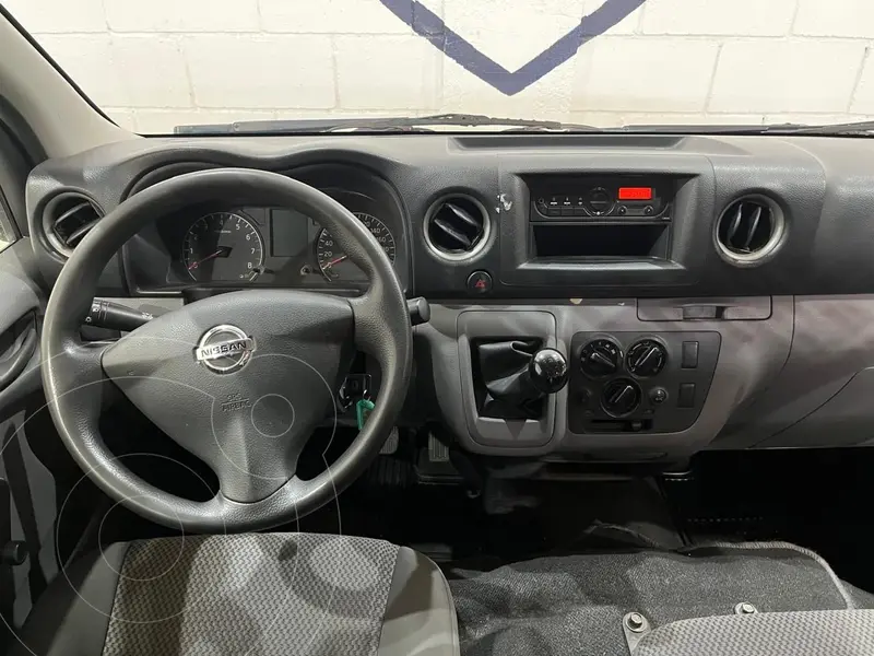 nissan urvan