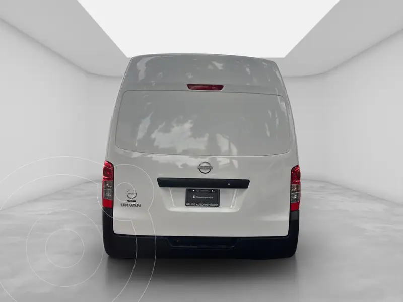nissan urvan