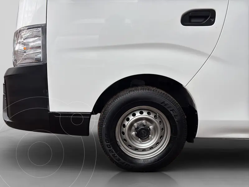nissan urvan