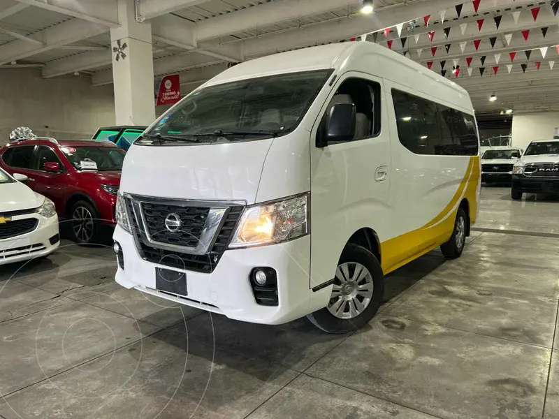 Foto Nissan Urvan 12 Pasajeros usado (2022) color Blanco precio $560,000