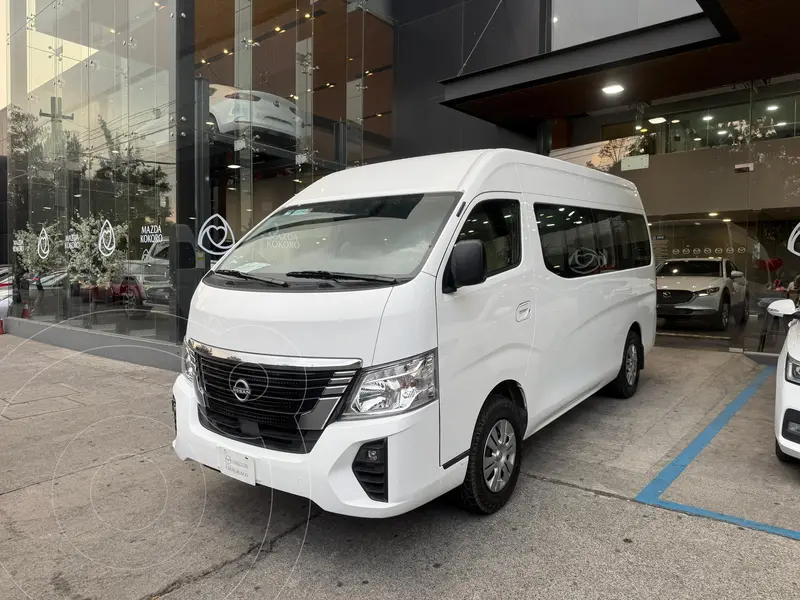 Foto Nissan Urvan 15 Pasajeros usado (2023) color Blanco precio $587,000