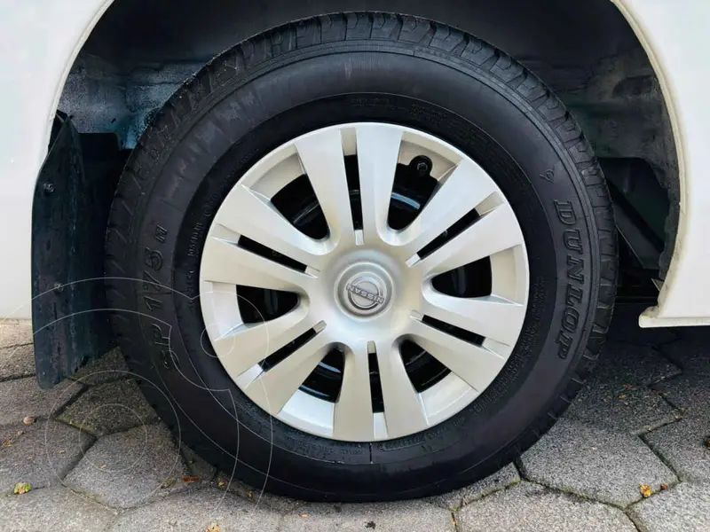nissan urvan