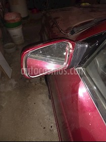 Nissan V-16 Super Saloon 1.6 usado (1995) color Rojo precio $2.000.000