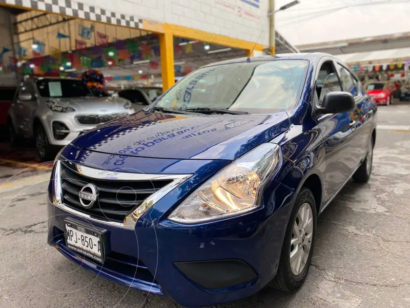 Foto Nissan V-Drive 1.6L Plus usado (2023) color Azul Marino precio $250,000