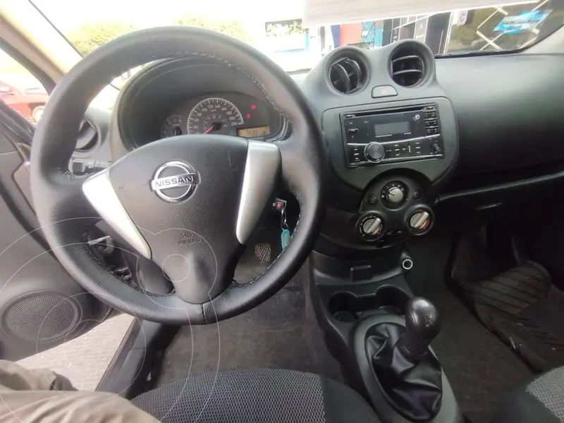 Foto Nissan V-Drive 1.6L usado (2020) color Cafe precio $225,000