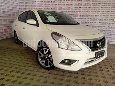 foto Nissan Versa Advance Aut usado (2019) color Blanco precio $210,000