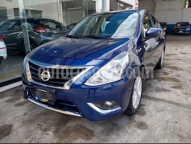 foto Nissan Versa Advance Aut usado (2018) color Azul precio $179,900