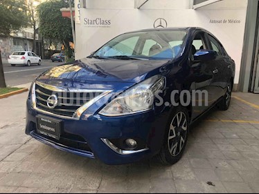 foto Nissan Versa Advance usado (2019) color Azul precio $215,000