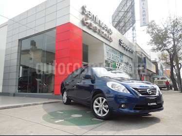 Foto venta Auto Seminuevo Nissan Versa Advance (2014) color Azul Marino precio $145,000