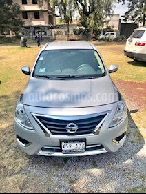 foto Nissan Versa Advance usado (2015) color Gris precio $99,000