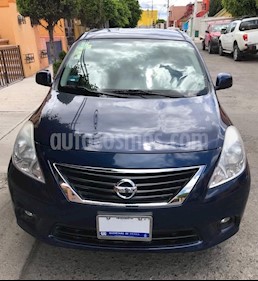 foto Nissan Versa Advance usado (2014) color Azul precio $132,500