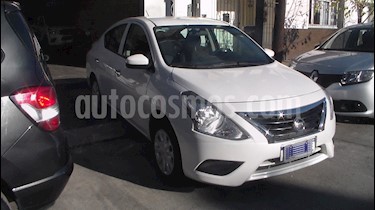foto Nissan Versa Advance usado (2018) color Blanco precio $729.900