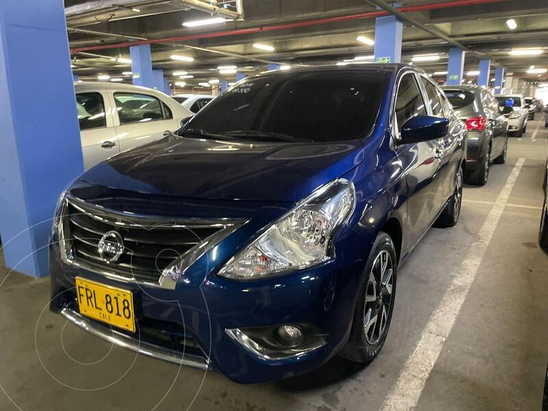 Foto Nissan Versa Advance Aut usado (2019) color Azul Oscuro financiado en cuotas(anticipo $5.000.000 cuotas desde $1.210.000)