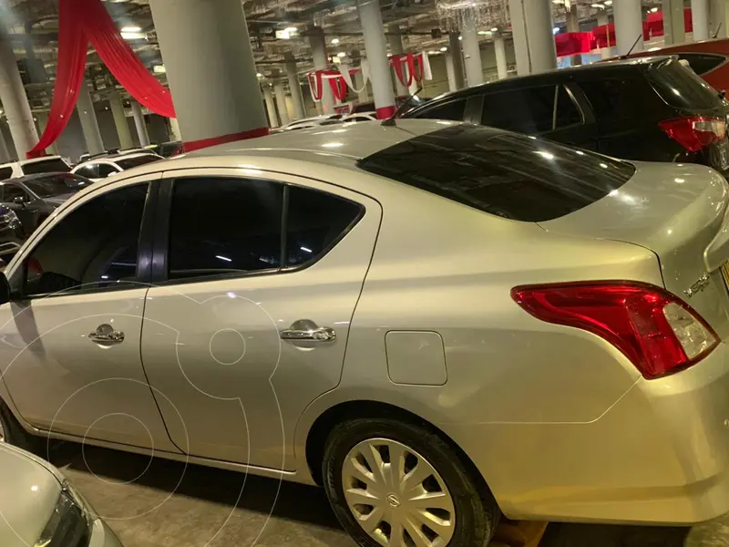 2016 Nissan Versa Advance Aut