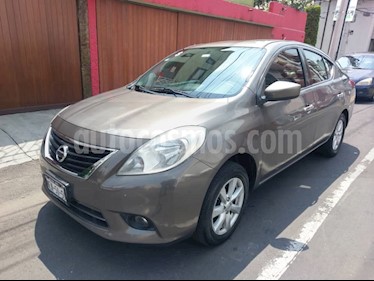 foto Nissan Versa Exclusive Aut usado (2013) color Bronce precio $88,000