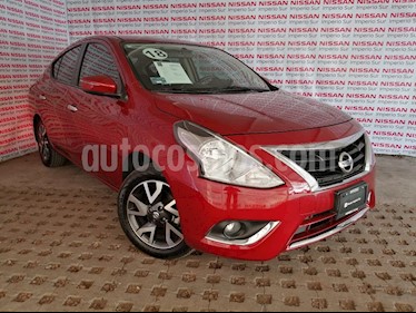 foto Nissan Versa Exclusive NAVI Aut usado (2018) color Rojo precio $207,000