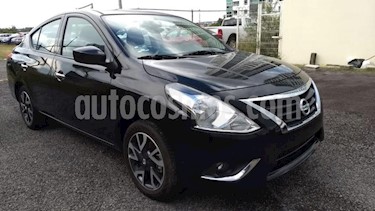 Foto Nissan Versa 4p Advance L4/1.6 Man usado (2019) color Negro precio $215,000