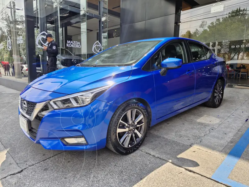 Foto Nissan Versa Advance Aut usado (2022) color Azul precio $287,000