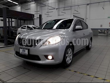 Foto Nissan Versa 4p Advance L4/1.6 Man usado (2012) color Plata precio $105,000