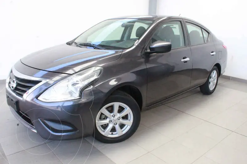 Foto Nissan Versa Sense Aut usado (2019) color Gris financiado en mensualidades(enganche $51,000 mensualidades desde $6,789)