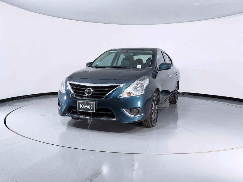 Foto Nissan Versa Exclusive Aut usado (2015) color Azul precio $187,999