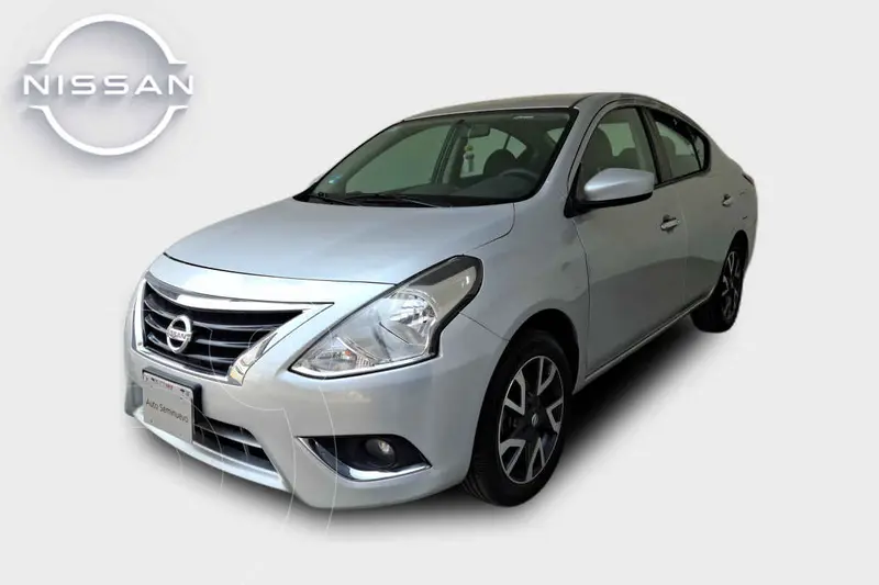 Foto Nissan Versa Advance usado (2019) color Plata precio $214,000
