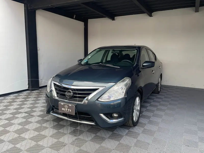 Foto Nissan Versa Advance usado (2017) color Azul precio $195,000