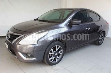 foto Nissan Versa Exclusive Aut usado (2016) color Gris precio $179,000