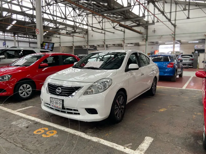 Foto Nissan Versa Advance usado (2014) color Blanco precio $133,800