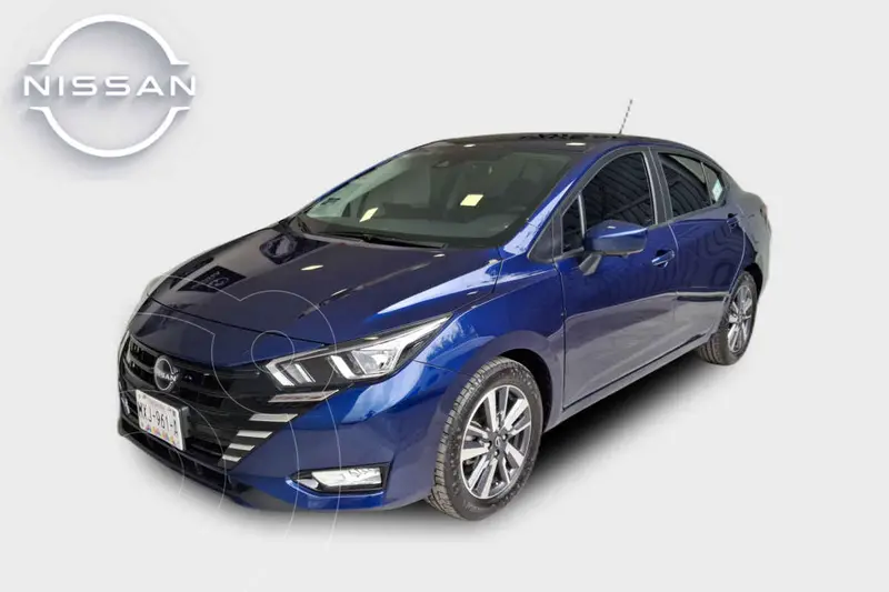Foto Nissan Versa Advance Aut usado (2024) color Azul precio $364,000