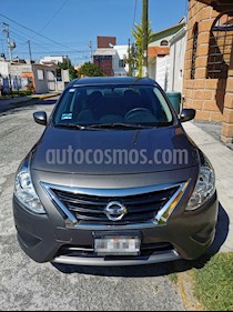 foto Nissan Versa Sense Aut usado (2015) color Marrón precio $127,000