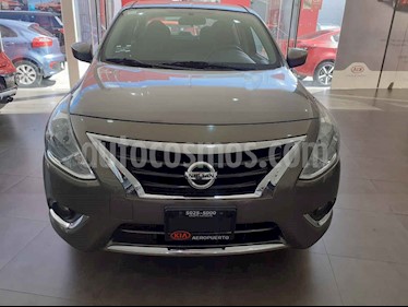 Foto Nissan Versa Advance usado (2015) color Gris precio $134,000