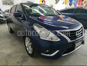 foto Nissan Versa Advance usado (2018) color Azul precio $189,000