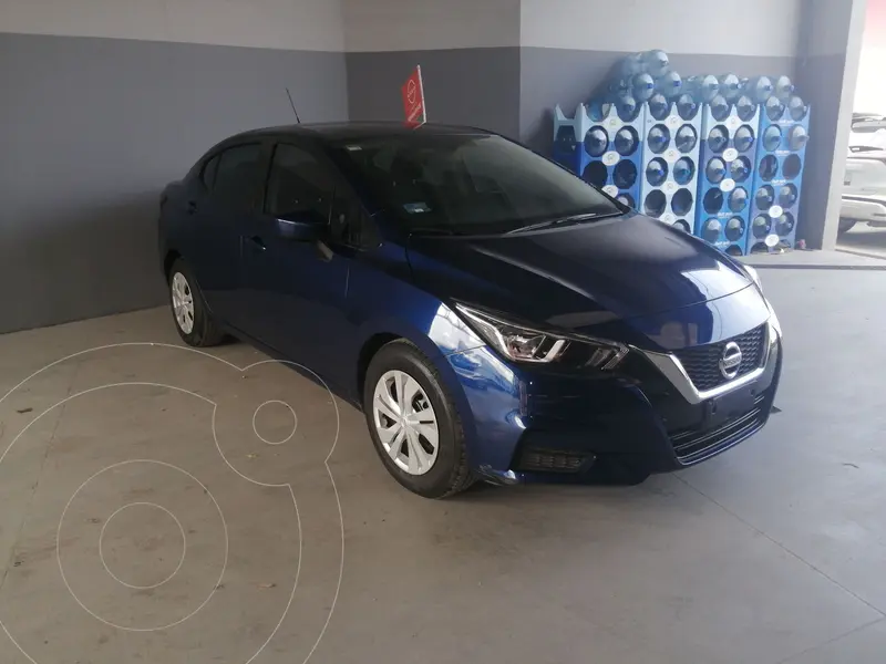 Foto Nissan Versa Sense usado (2022) color Azul financiado en mensualidades(enganche $96,070 mensualidades desde $4,585)