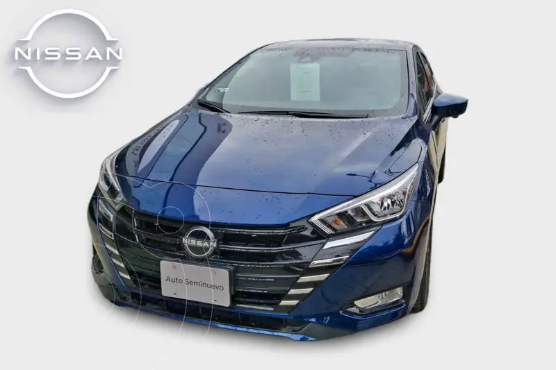 Foto Nissan Versa Advance Aut usado (2024) color Azul precio $364,000