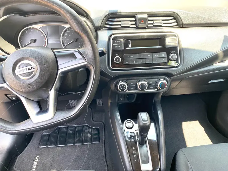 nissan versa