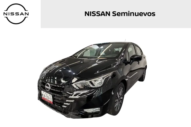 Foto Nissan Versa Advance usado (2024) color Negro precio $324,000
