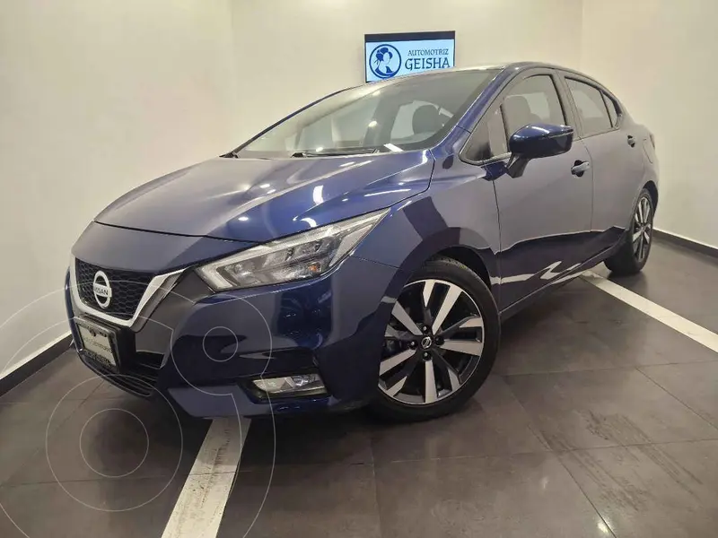 Foto Nissan Versa Exclusive Aut usado (2021) color Azul precio $290,000