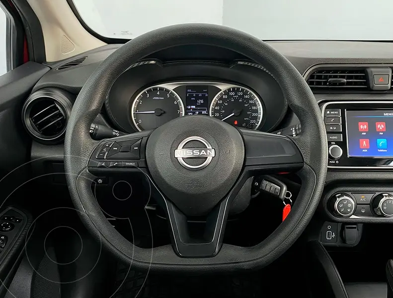 nissan versa